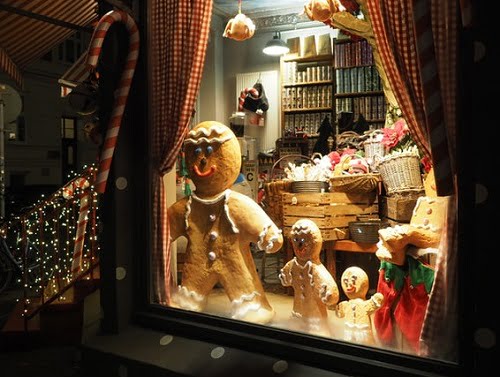 Christmas shop window with gingerbread men to depict a good marketing strategy